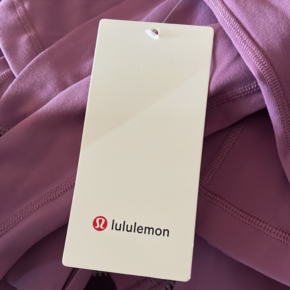 Define Jacket 
Luon - Picture 7 of 7